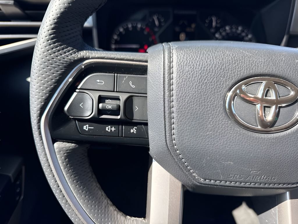 Used 2022 Toyota Tundra Limited w/ TRD Off-Road Package image 16