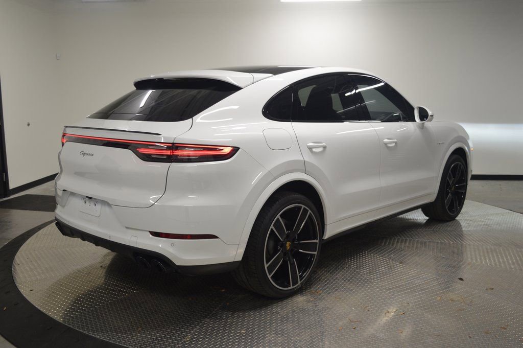 Certified 2023 Porsche Cayenne Platinum Edition AWD/4WD image 7