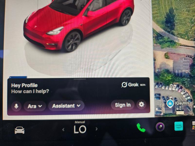 Used 2025 Tesla Model Y Long Range RWD image 44