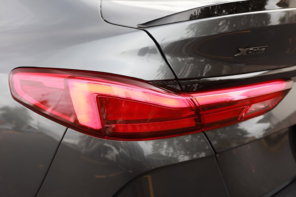 Used 2021 BMW M235i xDrive Gran Coupe w/ M Enhanced Package AWD/4WD image 14