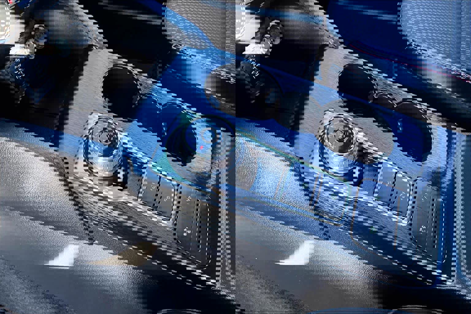 Used 2025 Ford Escape ST-Line FWD image 15