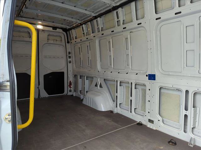 Used 2020 Mercedes-Benz Sprinter 2500 image 17