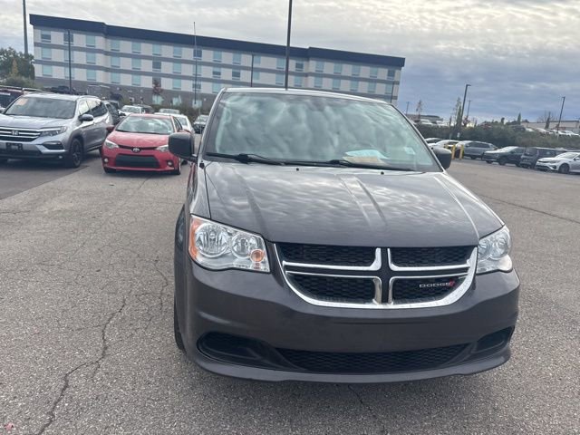 Used 2019 Dodge Grand Caravan SE w/ Rear Park Assist Package image 7