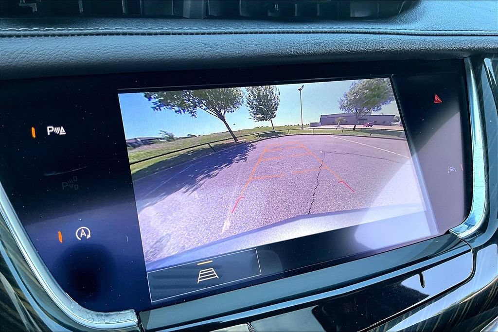 Certified 2025 Cadillac XT6 Premium Luxury AWD/4WD image 23