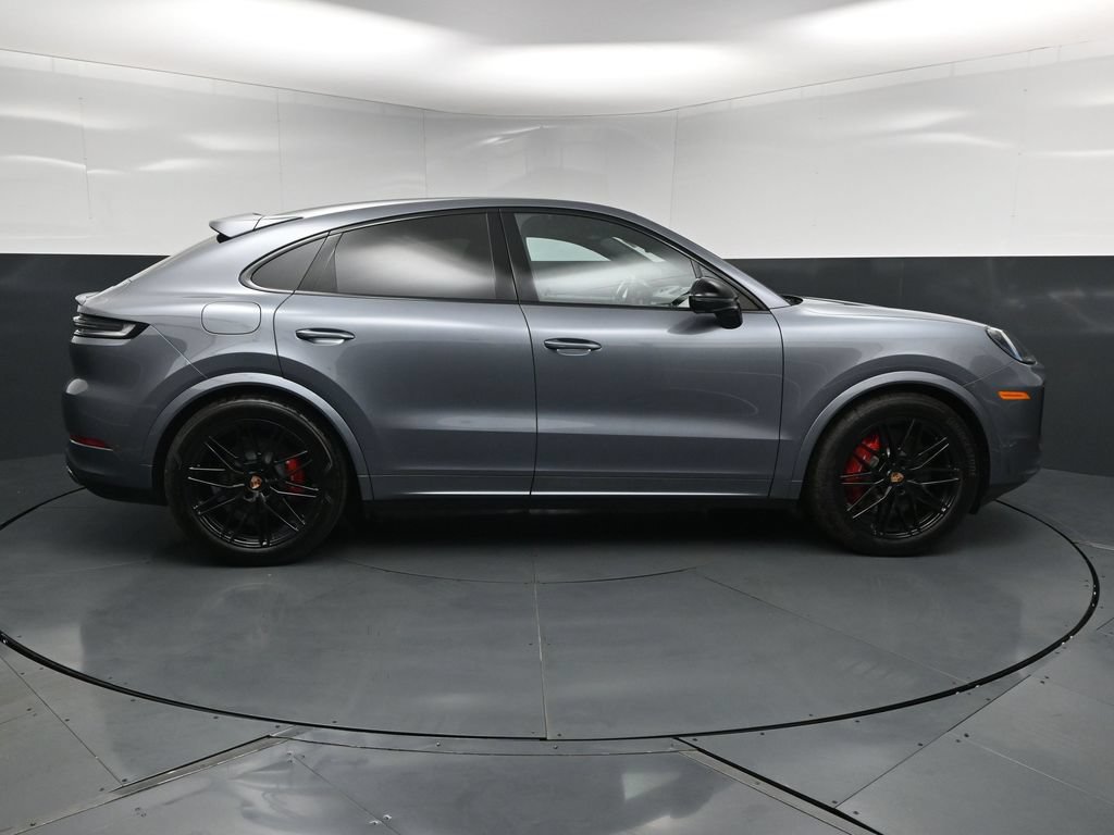 New 2026 Porsche Cayenne S AWD/4WD image 12