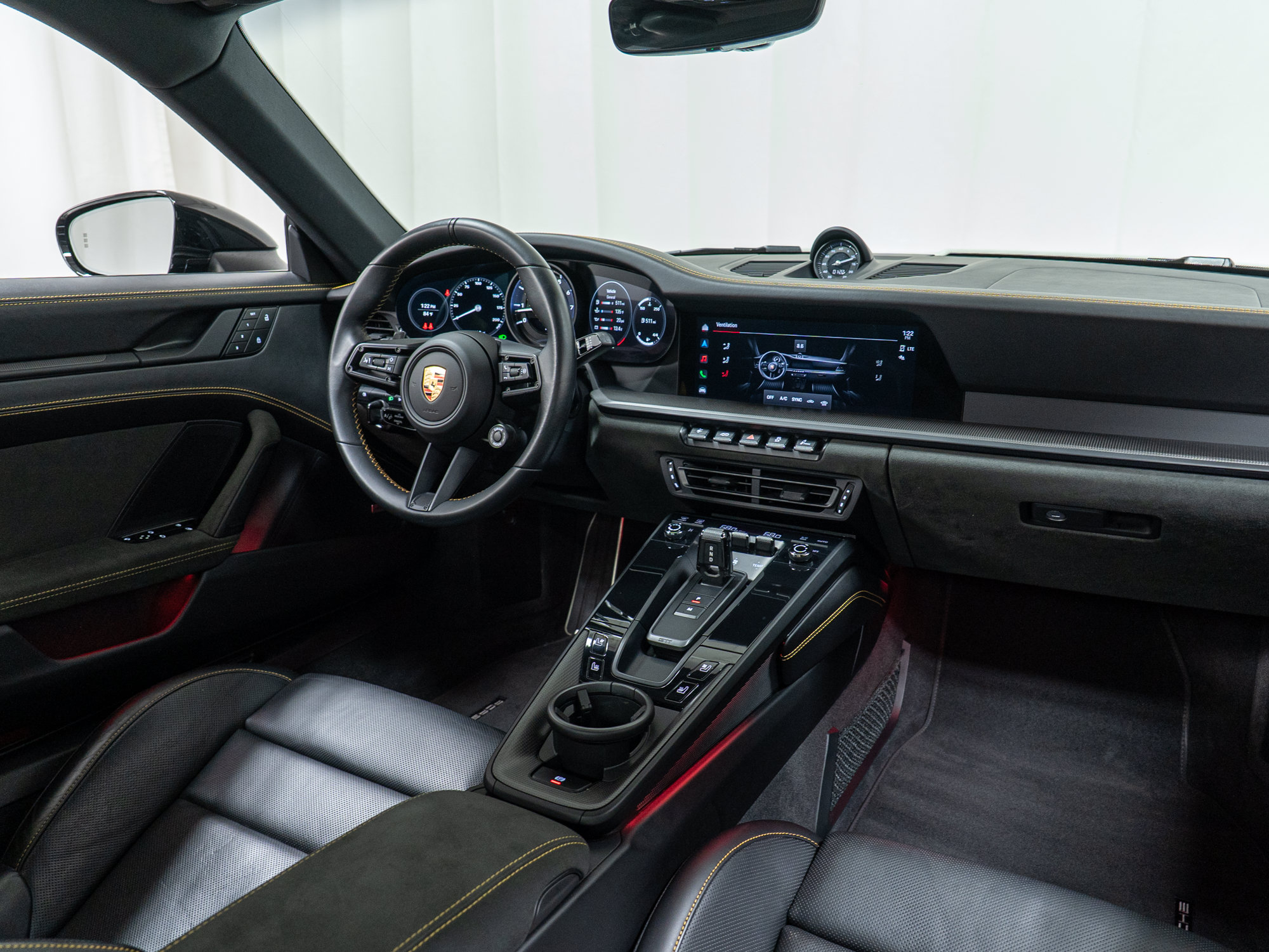 Certified 2023 Porsche 911 Carrera GTS RWD image 21