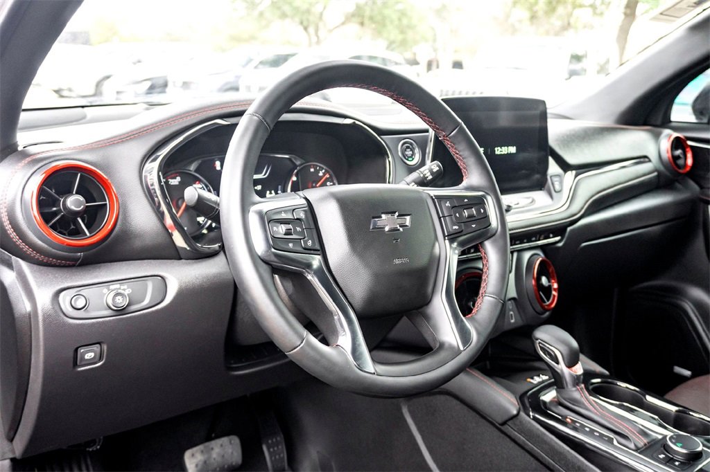 Used 2025 Chevrolet Blazer RS image 15