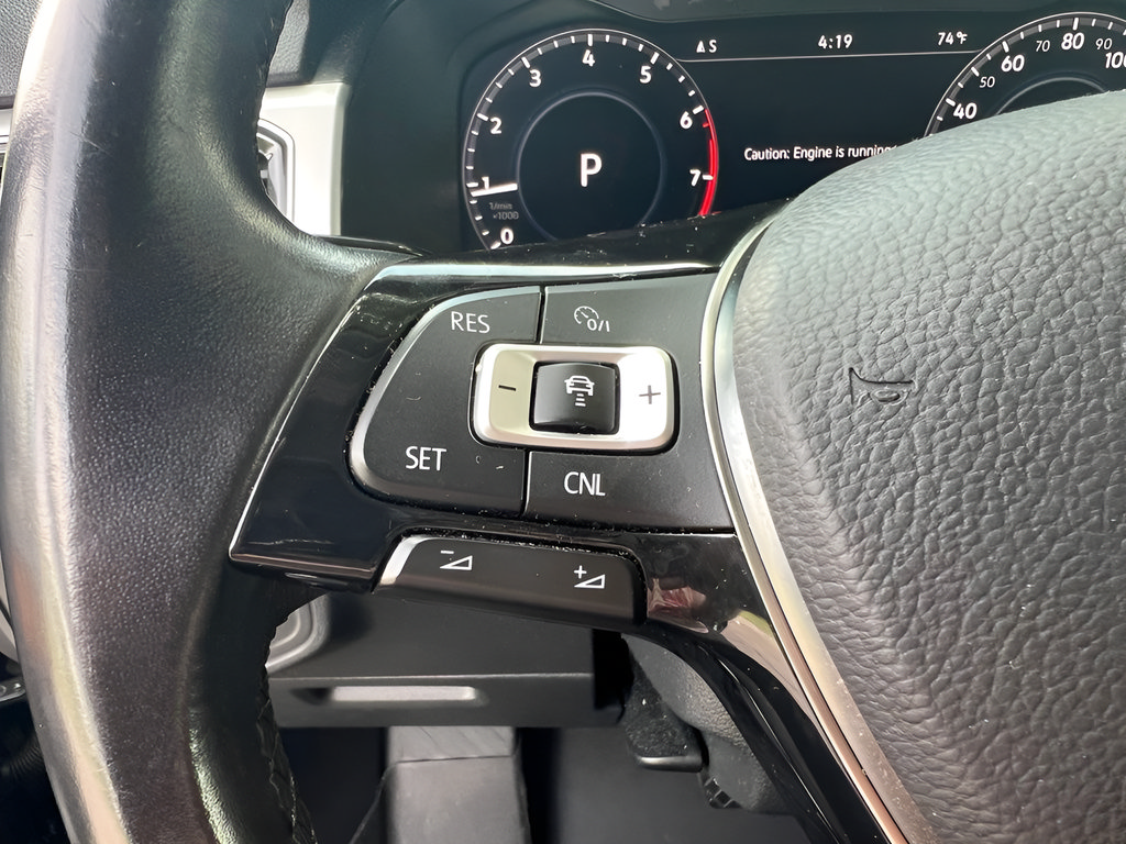 Used 2018 Volkswagen Atlas SEL Premium AWD/4WD image 25