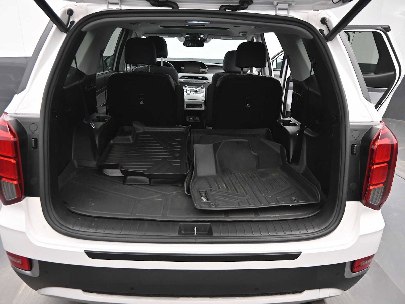 Used 2020 Hyundai Palisade SEL w/ Convenience Package image 13