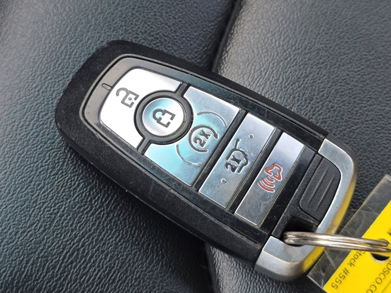 Used 2019 Ford Explorer XLT w/ Equipment Group 202A image 32