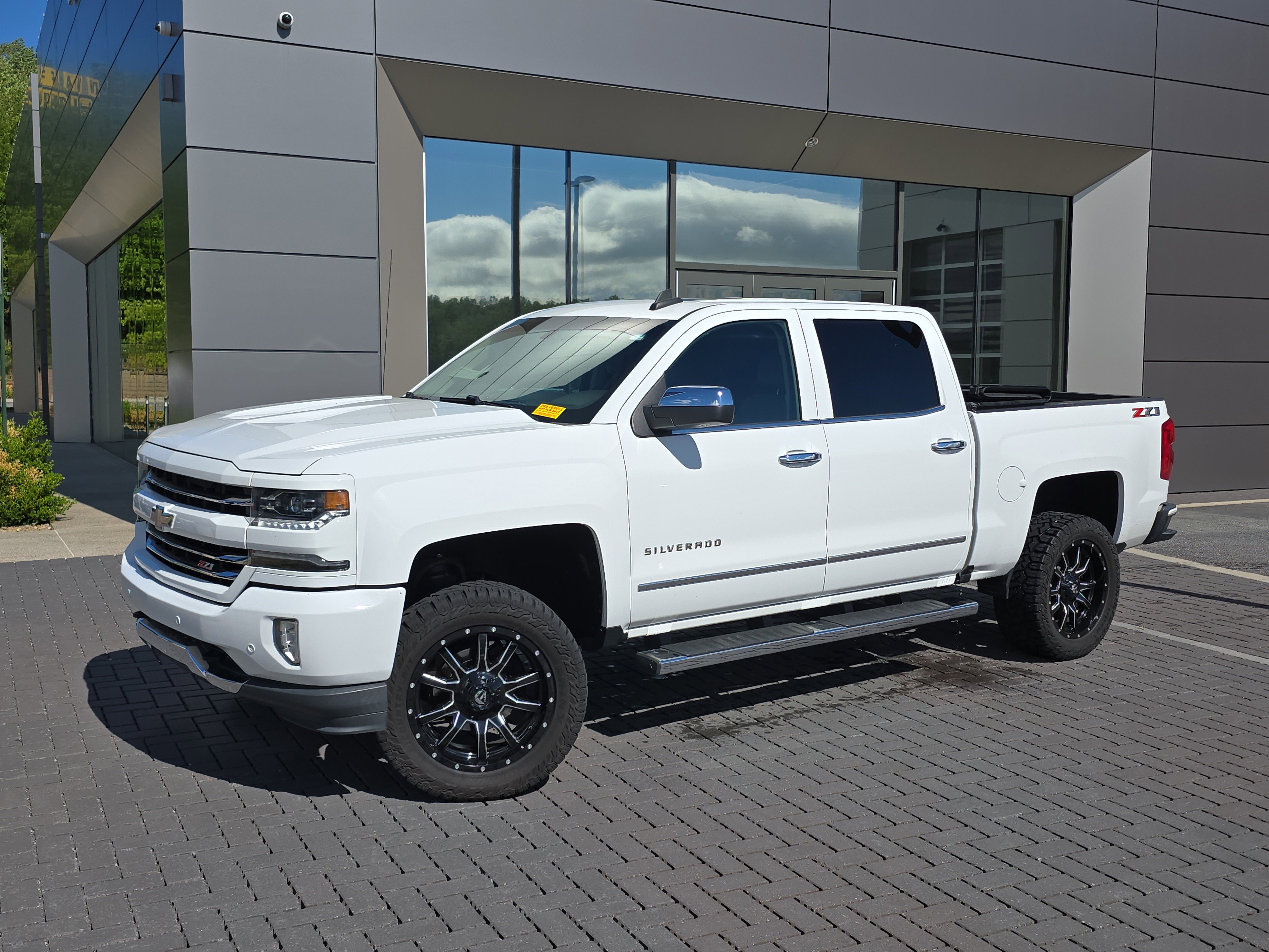 Used 2018 Chevrolet Silverado 1500 LTZ Z71 w/ LTZ Plus Package AWD/4WD image 1
