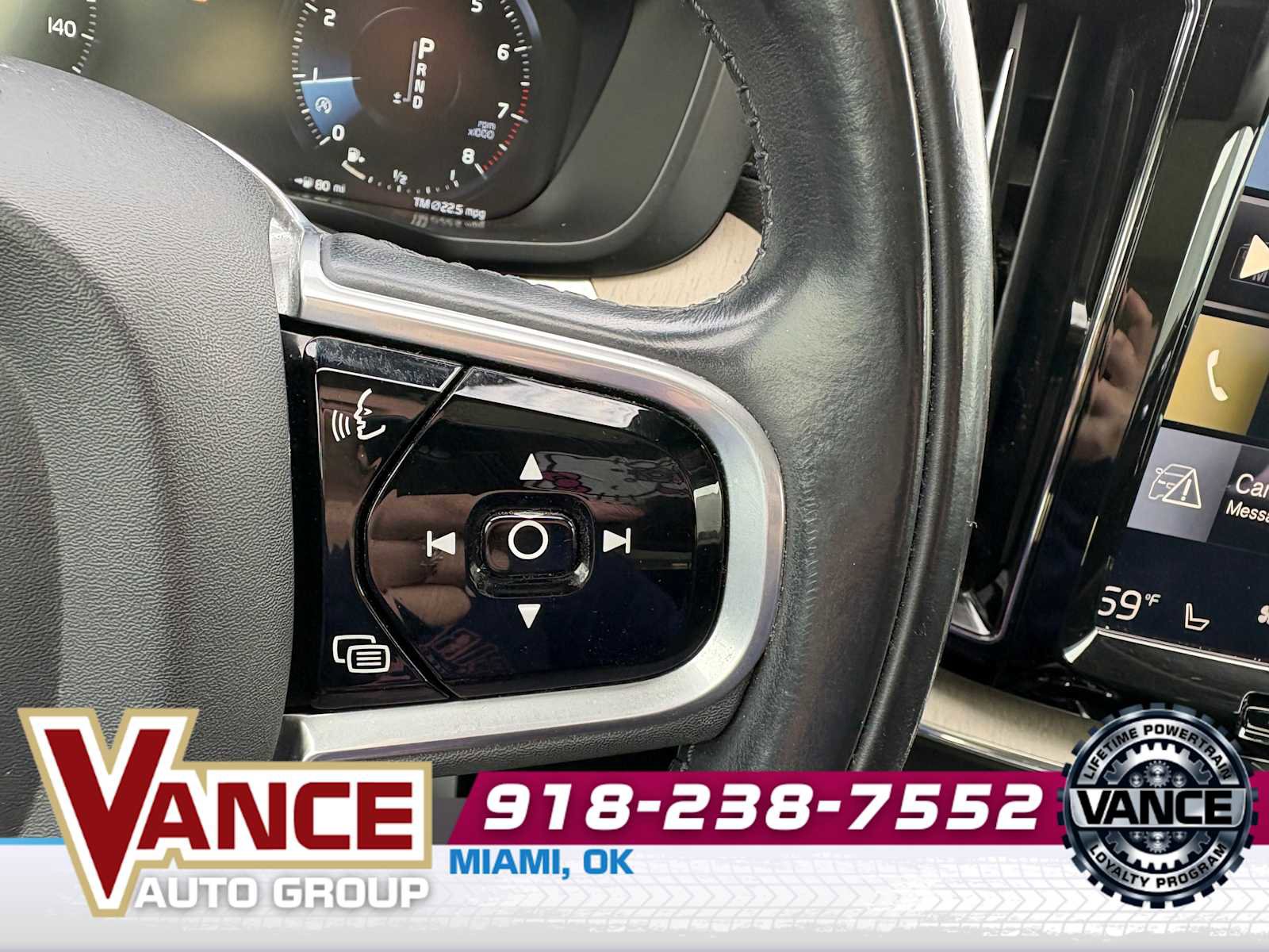 Used 2018 Volvo XC60 T6 Inscription w/ Advanced Package image 28