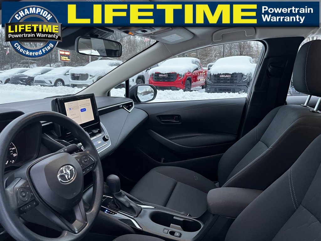 Used 2024 Toyota Corolla LE image 17