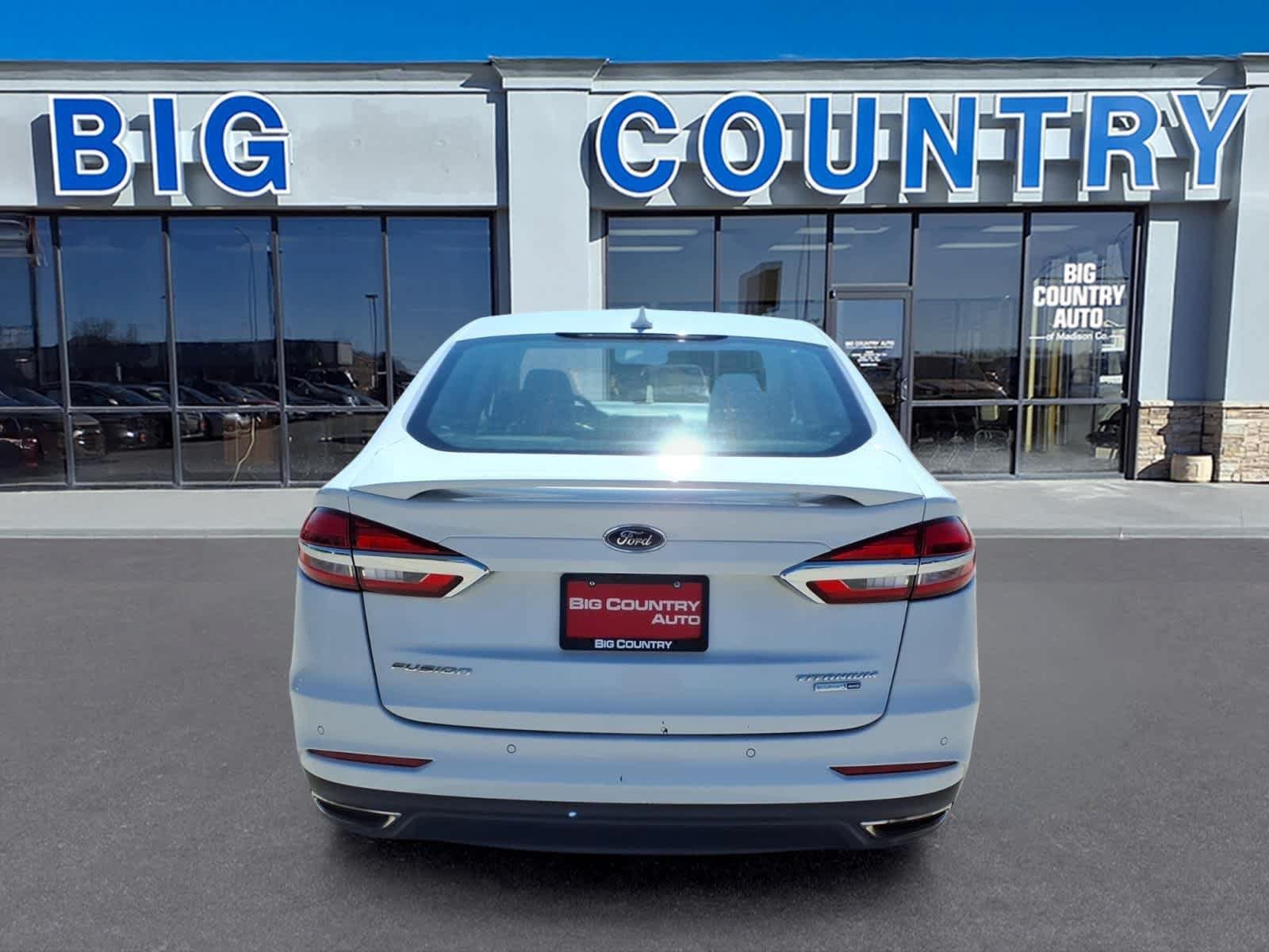 Used 2020 Ford Fusion Titanium AWD/4WD image 6