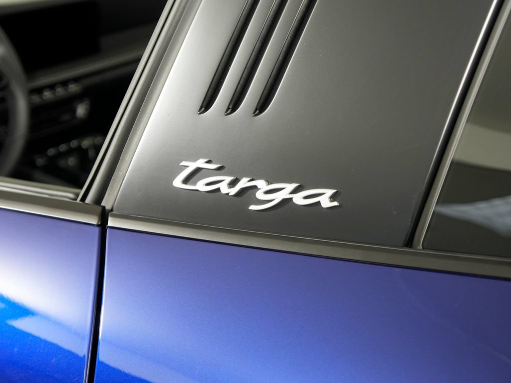 Certified 2024 Porsche 911 Targa 4S AWD/4WD image 16