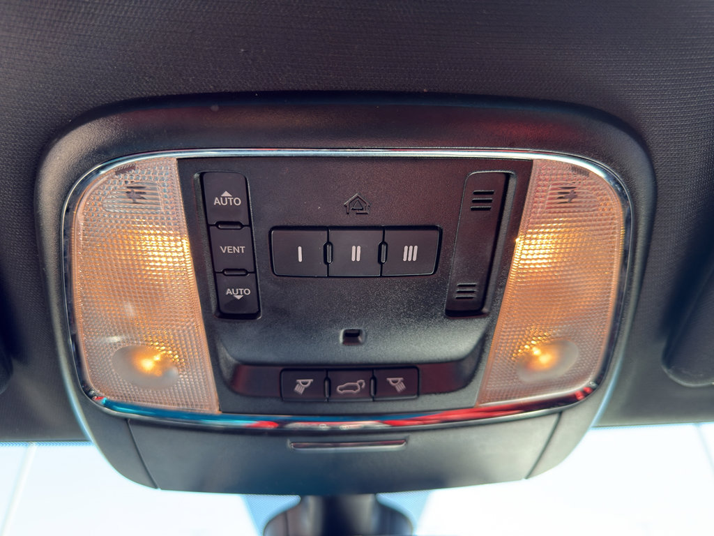 Used 2020 Dodge Durango R/T w/ Trailer Tow Group IV AWD/4WD image 24