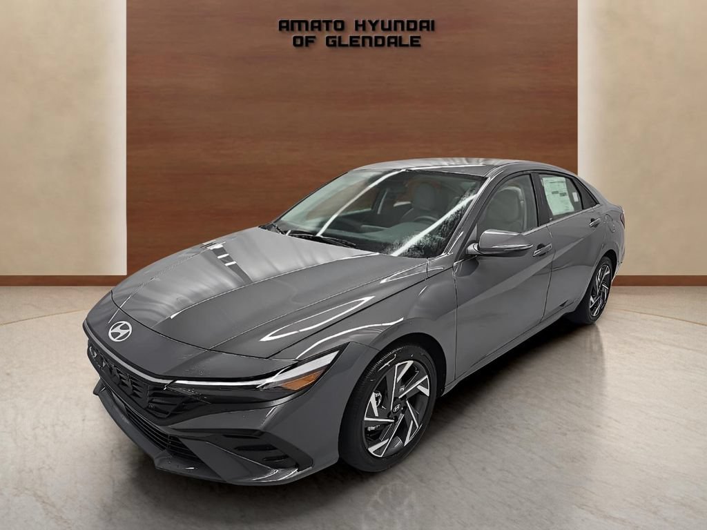 New 2026 Hyundai Elantra Limited FWD image 2