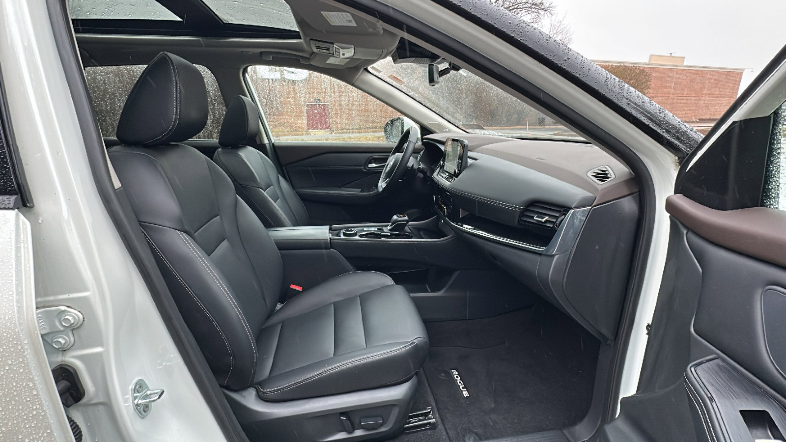 Certified 2023 Nissan Rogue SL w/ SL Premium Package image 23