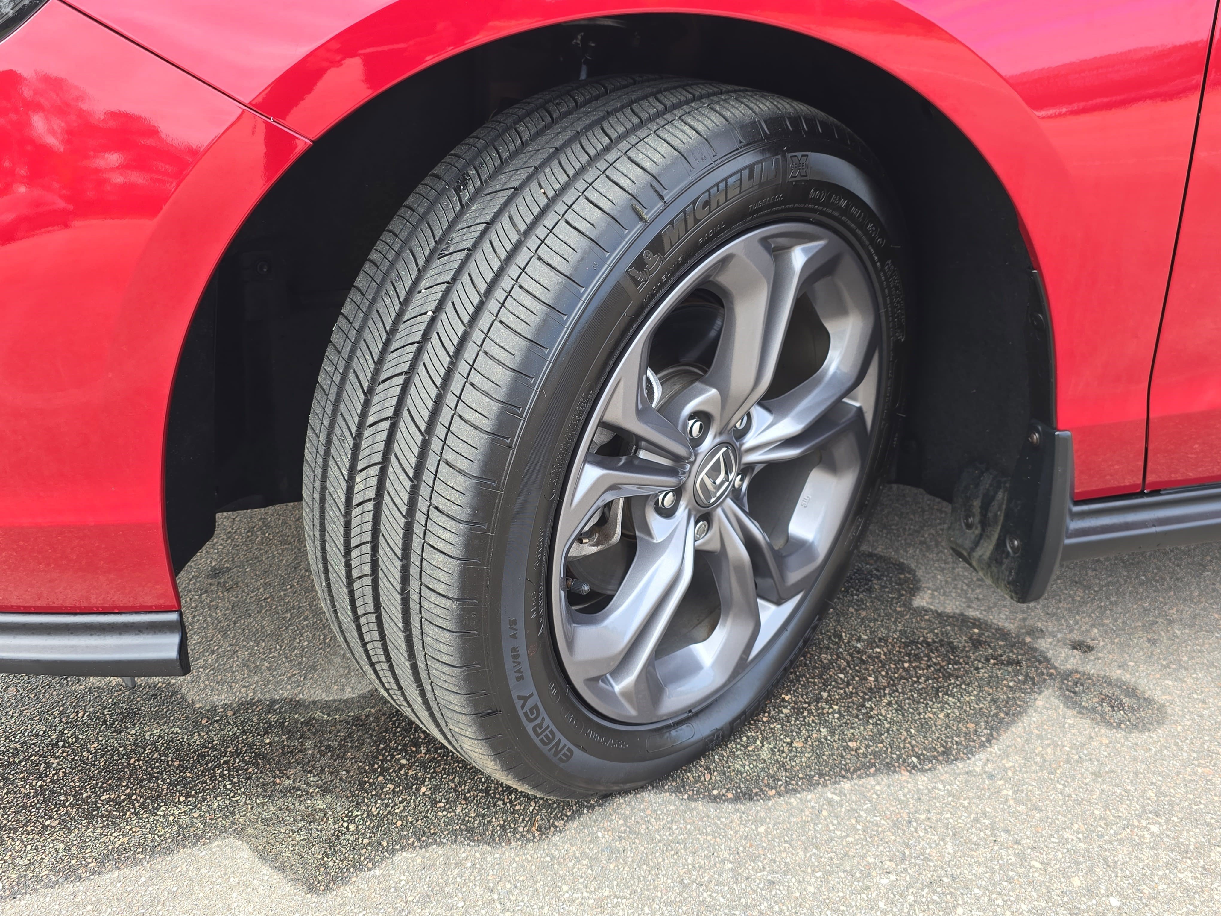 Used 2024 Honda Accord EX image 32