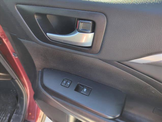 Certified 2018 Toyota Highlander SE image 24