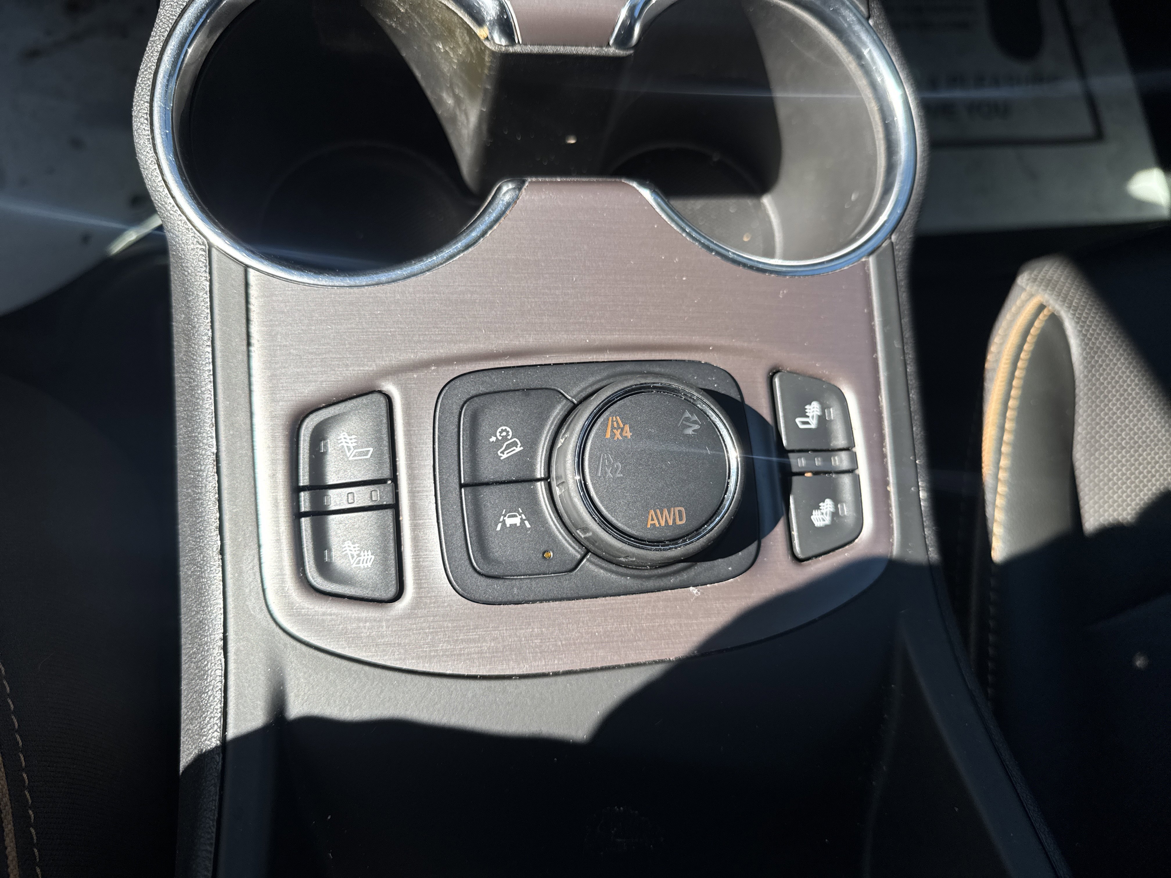 Used 2023 GMC Terrain AT4 w/ LPO, Floor Liner Package image 27