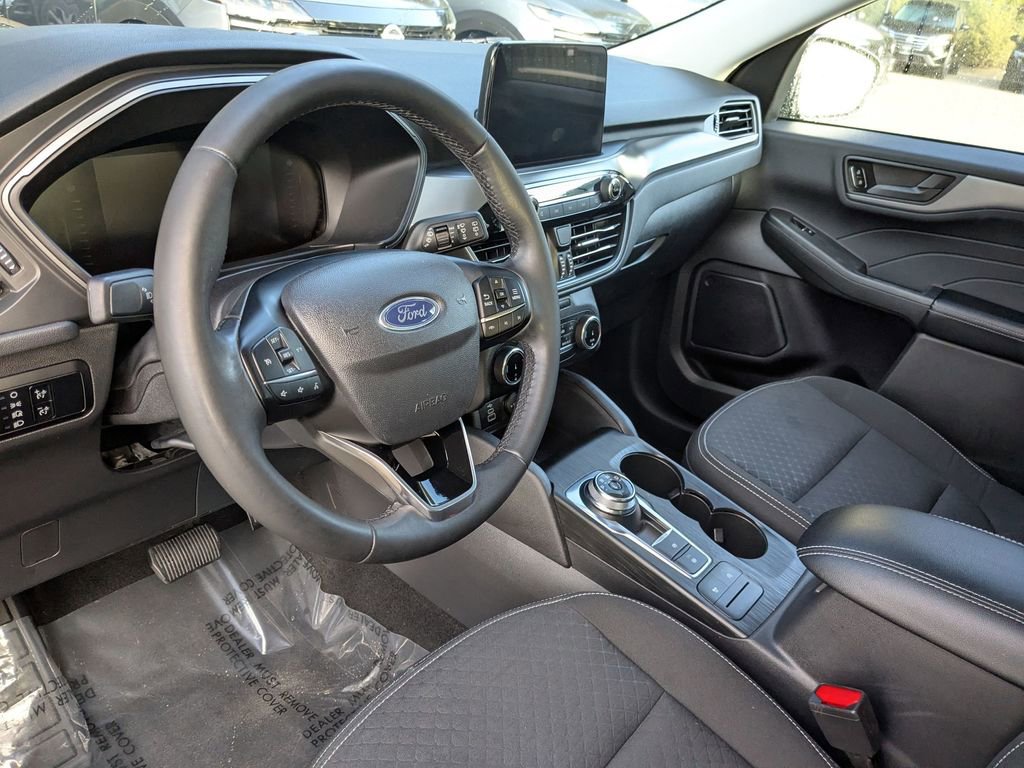 Used 2024 Ford Escape Active image 13