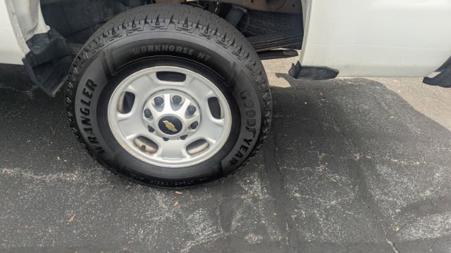 Used 2017 Chevrolet Silverado 2500 W/T image 10