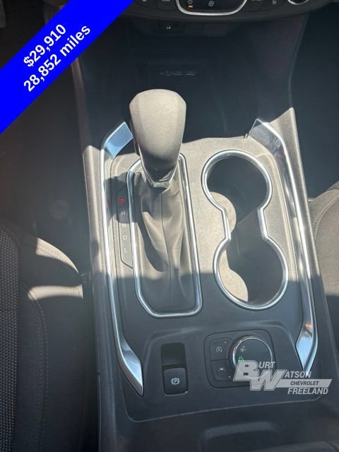 Used 2023 Chevrolet Traverse LT FWD image 22