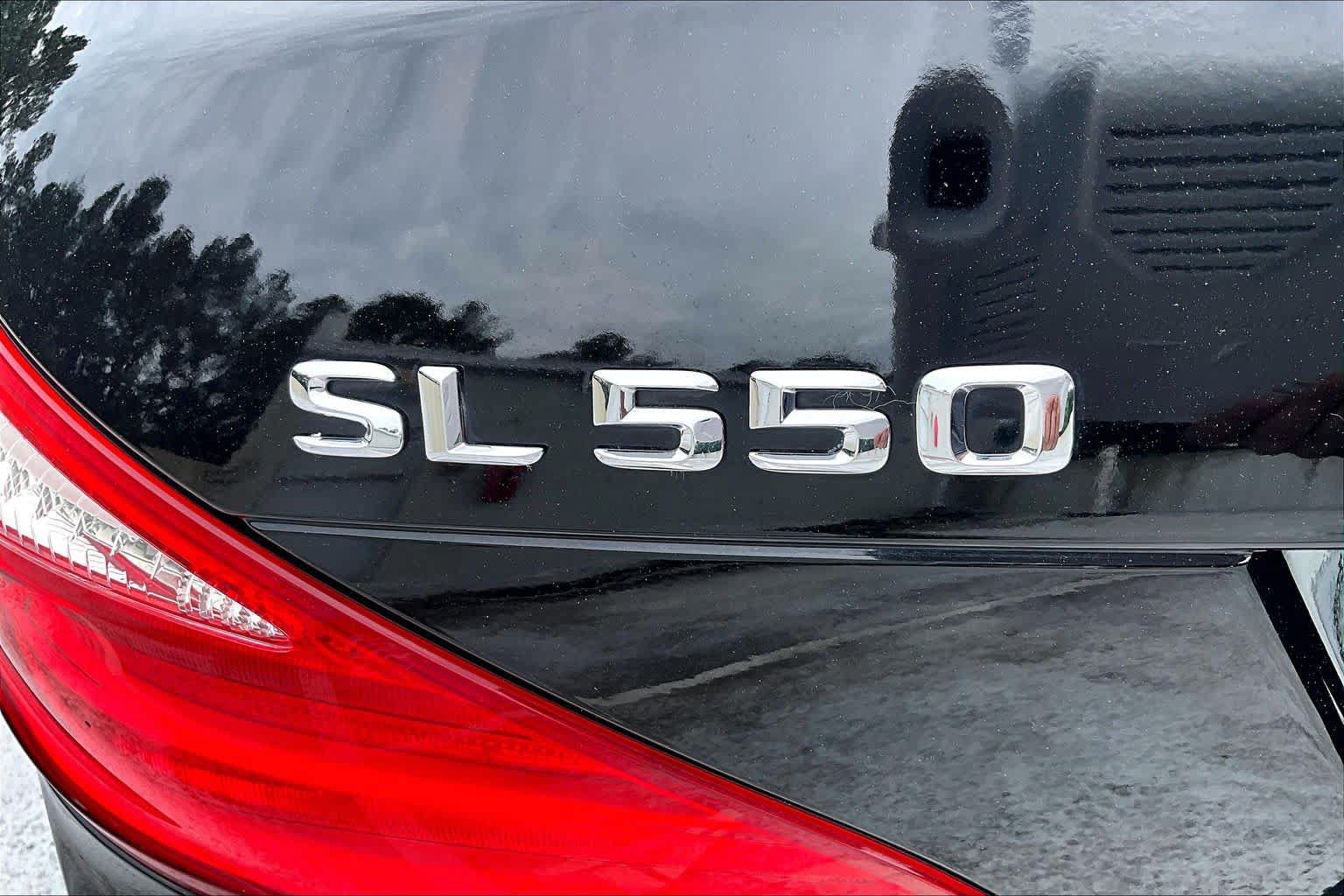Used 2015 Mercedes-Benz SL 550 image 24