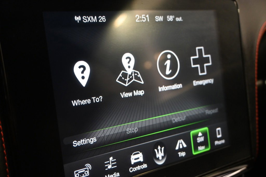 Used 2018 Maserati GranTurismo Sport image 32