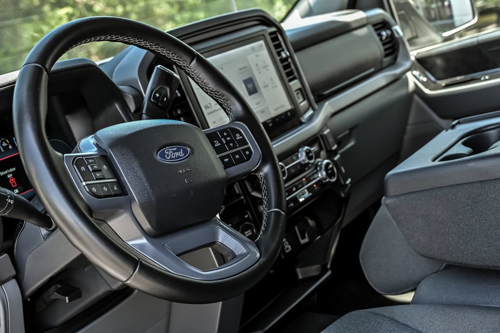 Certified 2025 Ford F150 XLT w/ Equipment Group 301A Standard AWD/4WD image 19
