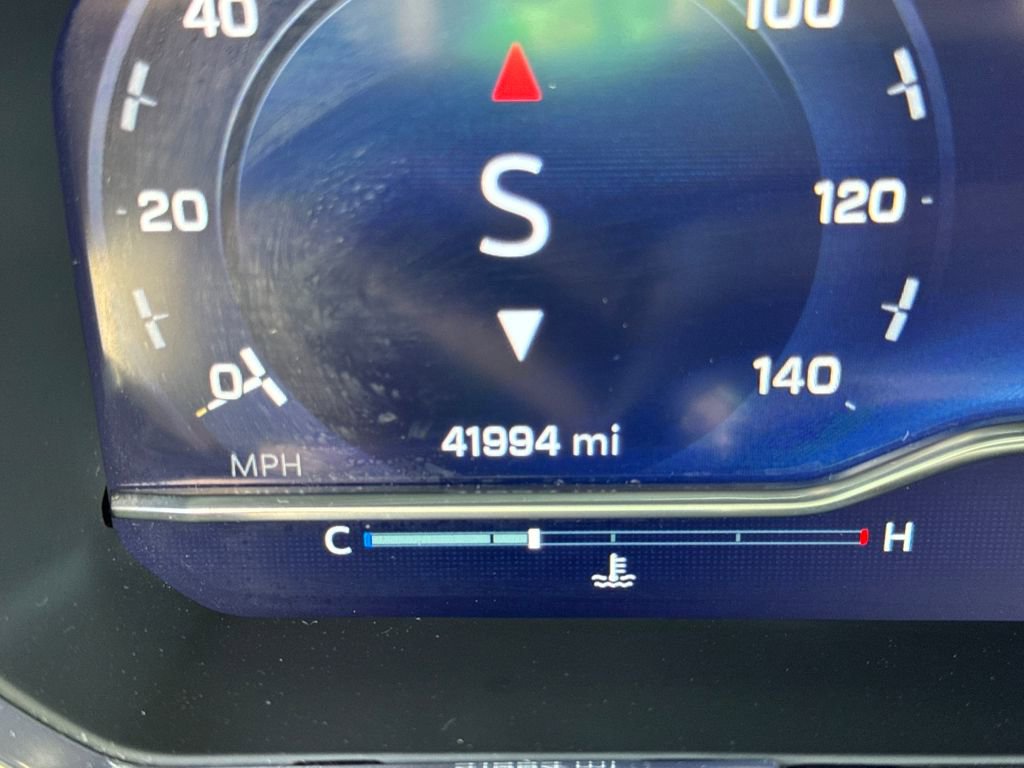 Used 2025 Chevrolet Silverado 1500 LT image 32