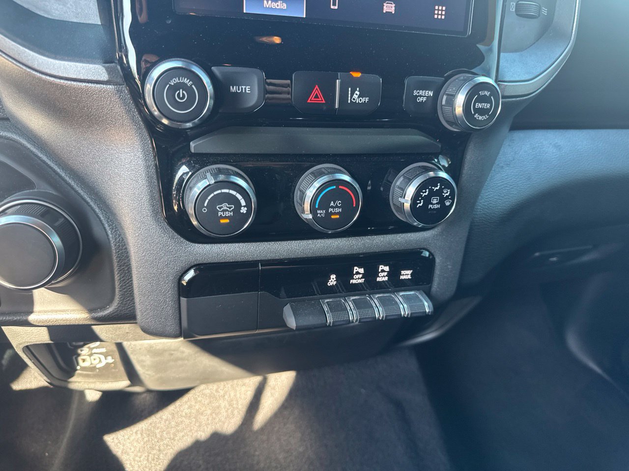 Used 2025 RAM 1500 Tradesman RWD image 13