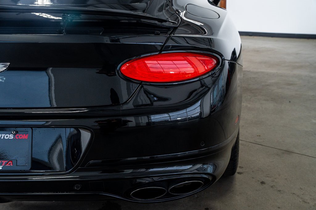 Used 2020 Bentley Continental GT image 29