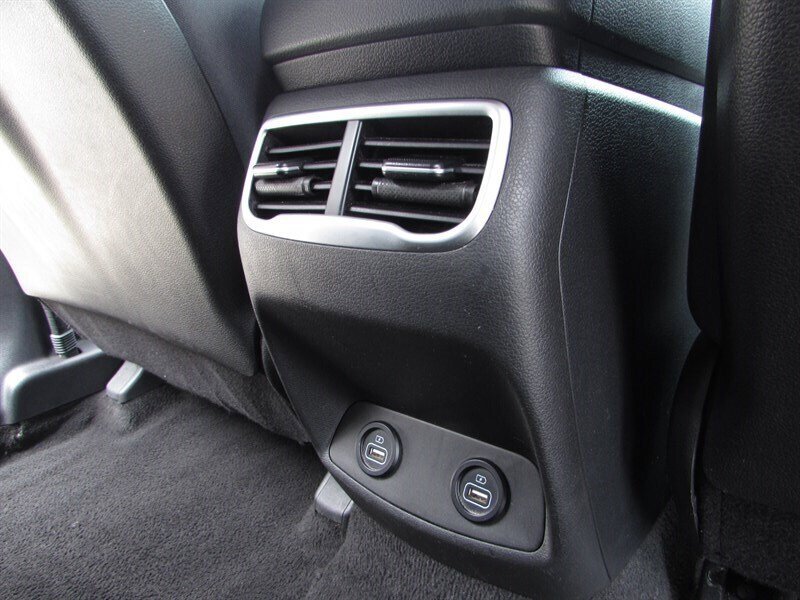 Used 2023 Hyundai Santa Fe SEL AWD/4WD image 31