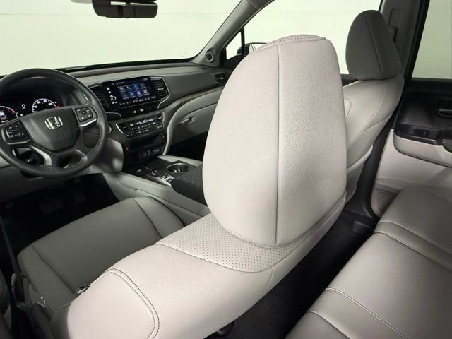 Used 2025 Honda Ridgeline RTL image 35