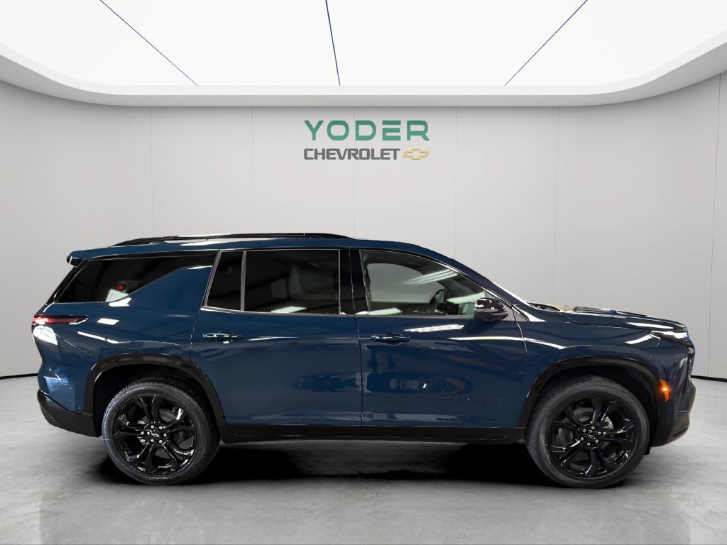 New 2027 Chevrolet Traverse RS w/ LPO, Floor Liner Package AWD/4WD image 3