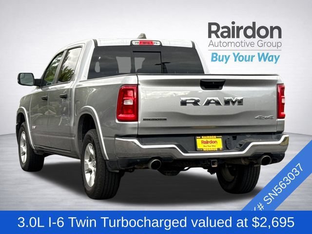 Used 2025 RAM 1500 Big Horn AWD/4WD image 3