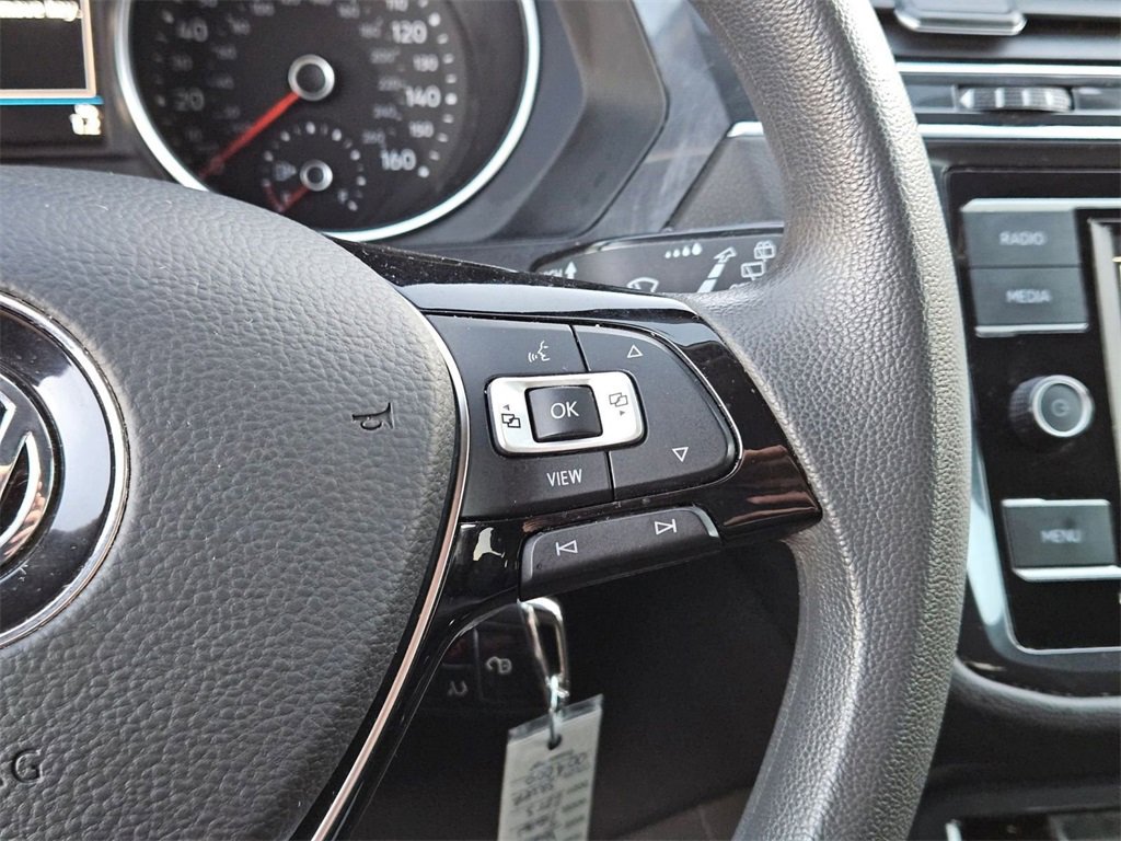 Used 2021 Volkswagen Tiguan S image 20