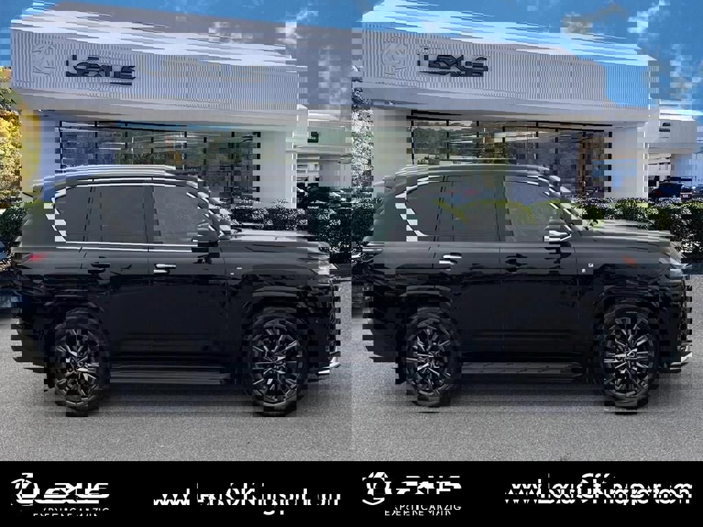 Used 2024 Lexus LX 600 F Sport image 6