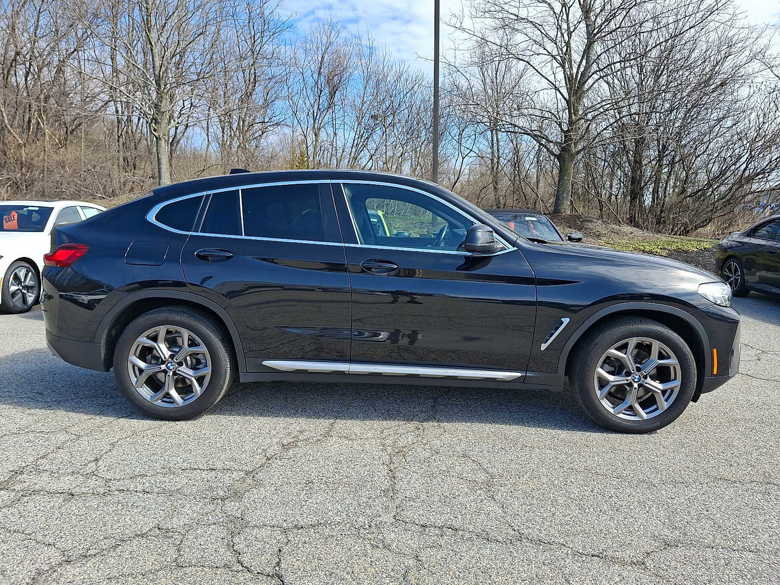 Used 2022 BMW X4 xDrive30i w/ Convenience Package image 7