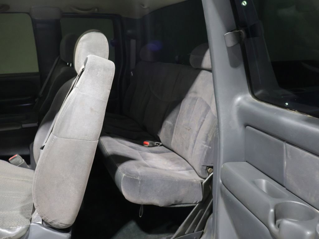 Used 2001 Chevrolet Silverado 1500 LS w/ Off-Road Chassis Pkg AWD/4WD image 18