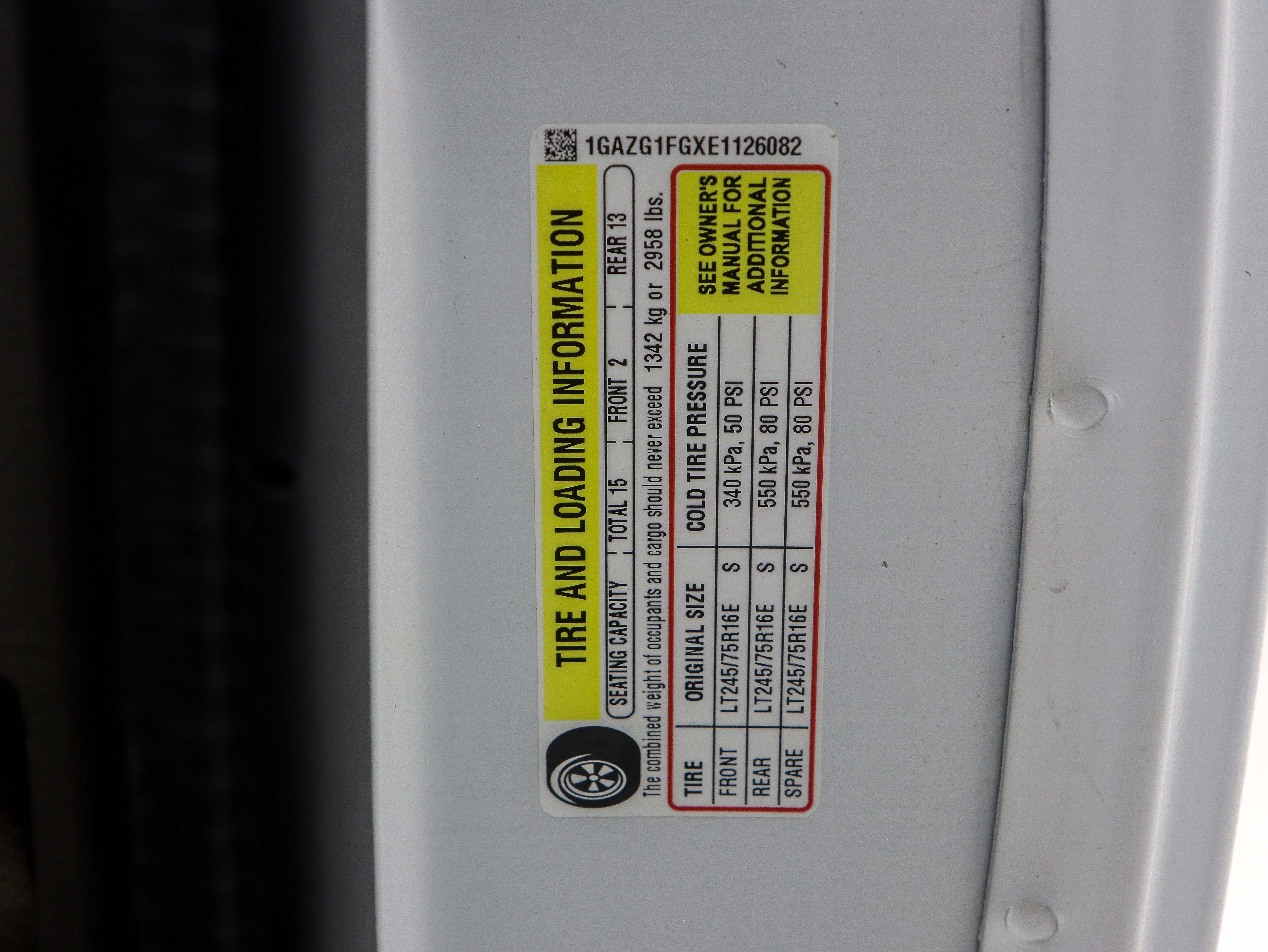 Used 2014 Chevrolet Express 3500 LT w/ LT Preferred Equipment Group RWD image 28