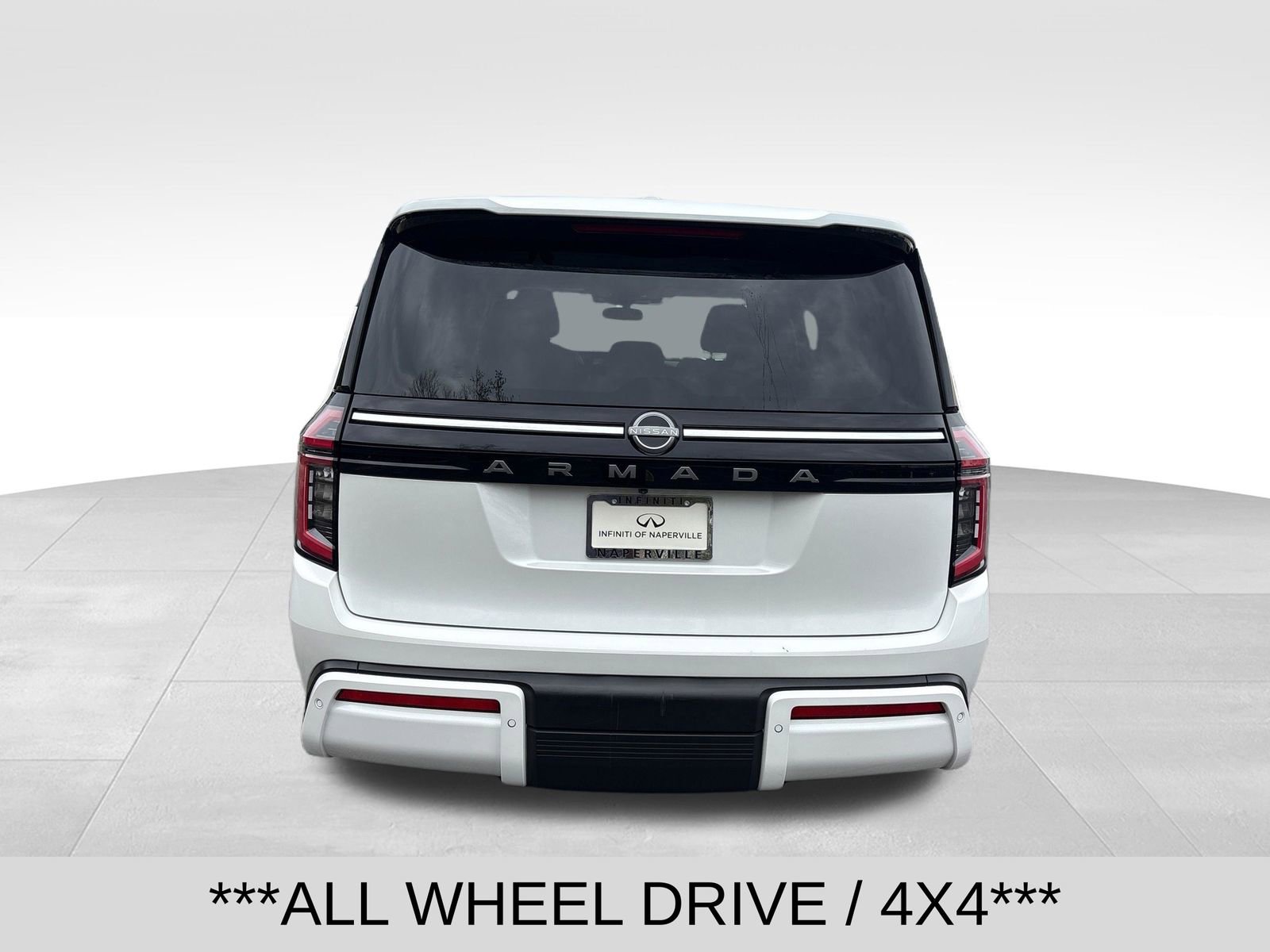 Used 2025 Nissan Armada SV AWD/4WD image 4
