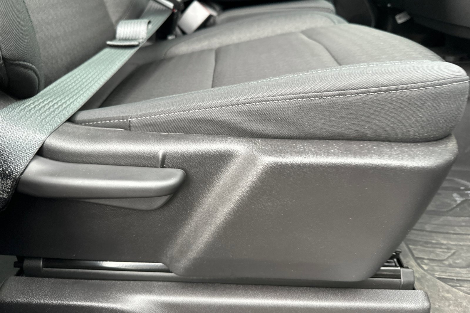 Used 2024 GMC Sierra 1500 Elevation w/ LPO, Elevation Black Package image 21