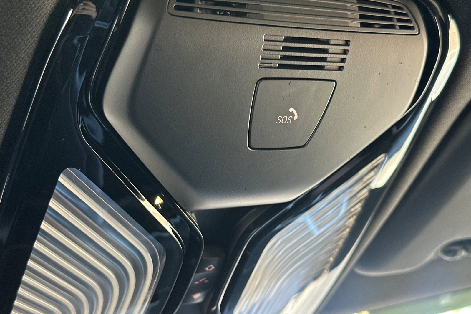 Certified 2024 BMW X5 xDrive40i w/ Parking Assistance Package image 21