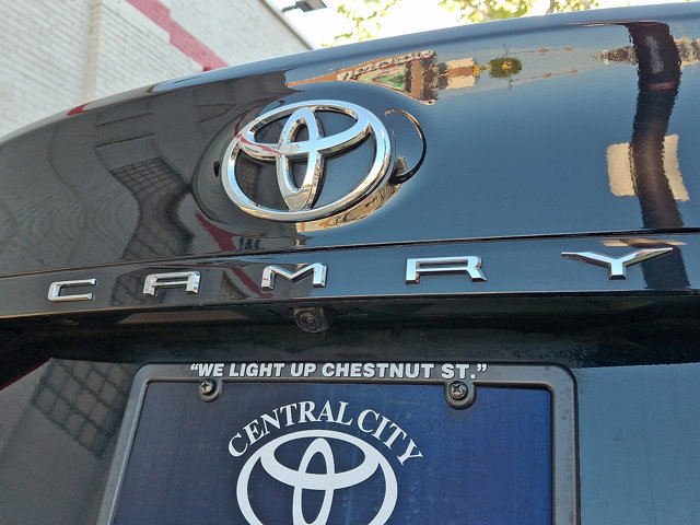 Used 2022 Toyota Camry LE w/ Carpet Mat Package (TMS) FWD image 27