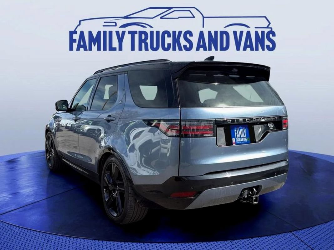 Used 2022 Land Rover Discovery HSE R-Dynamic AWD/4WD image 3