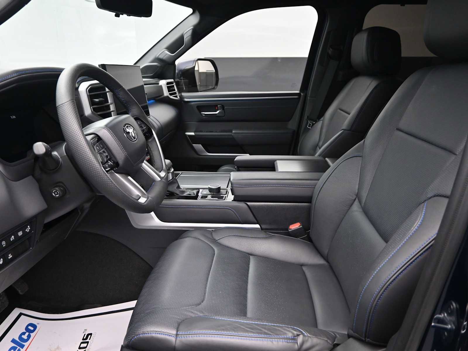 Used 2023 Toyota Tundra Platinum image 11