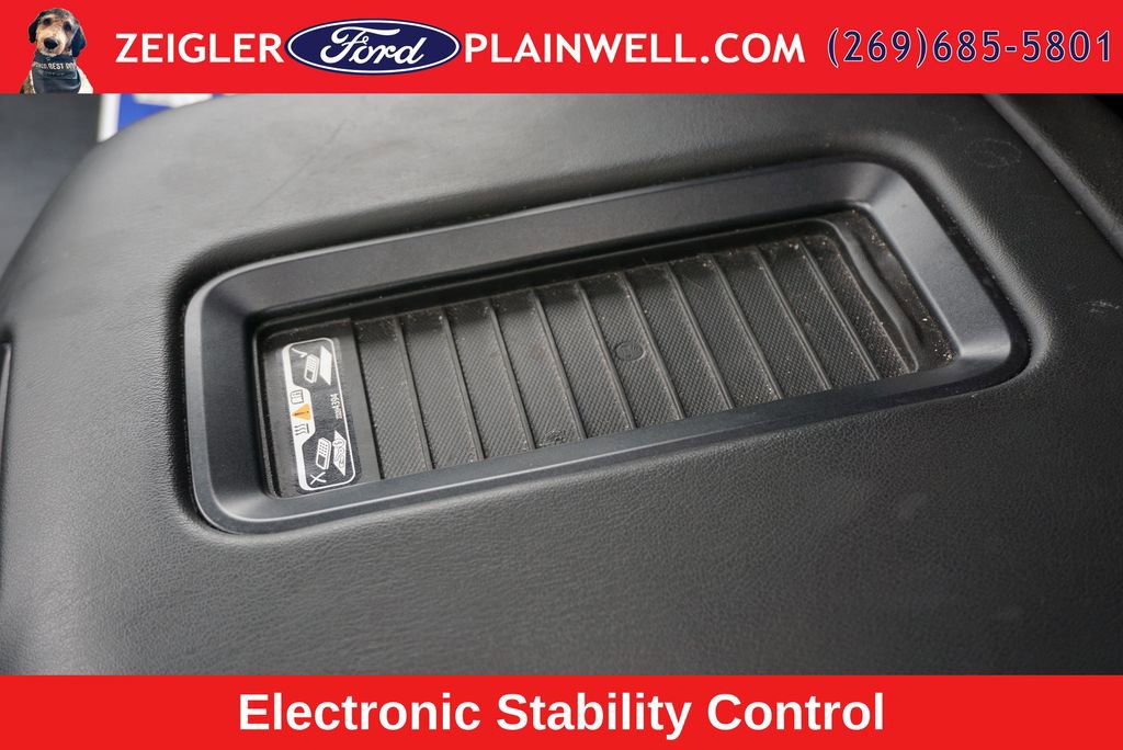 Used 2018 Chevrolet Tahoe Premier AWD/4WD image 23